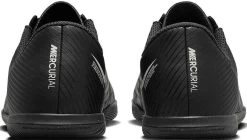 Nike Voetbalschoenen JR VAPOR 15 CLUB IC 26 Nike Voetbalschoenen JR VAPOR 15 CLUB IC -Sport uitgebreid online nike voetbalschoenen jr vapor 15 club ic zwart 4